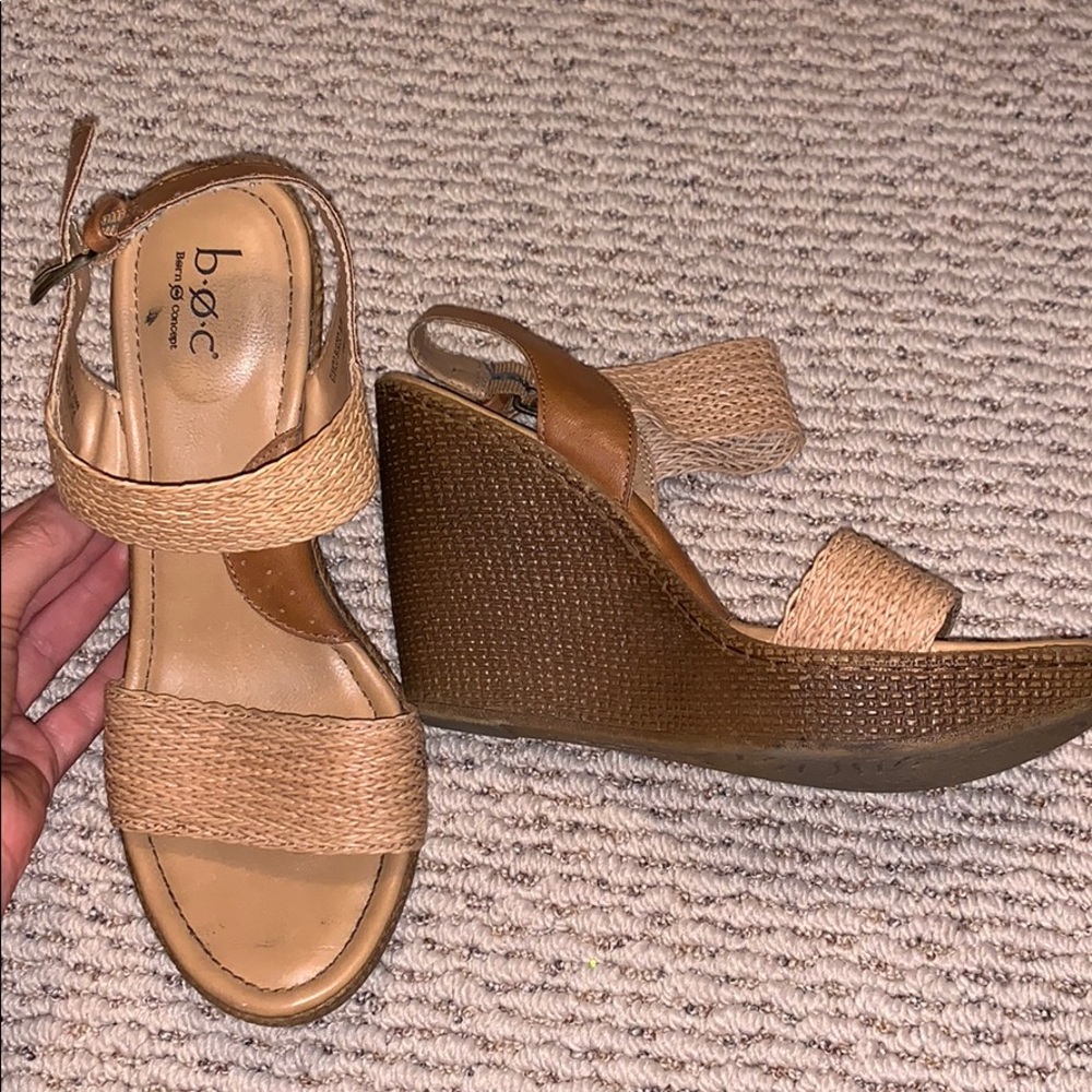BOC Wedges in size 7